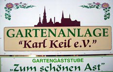 Eingangsschild zur Gartenanlage